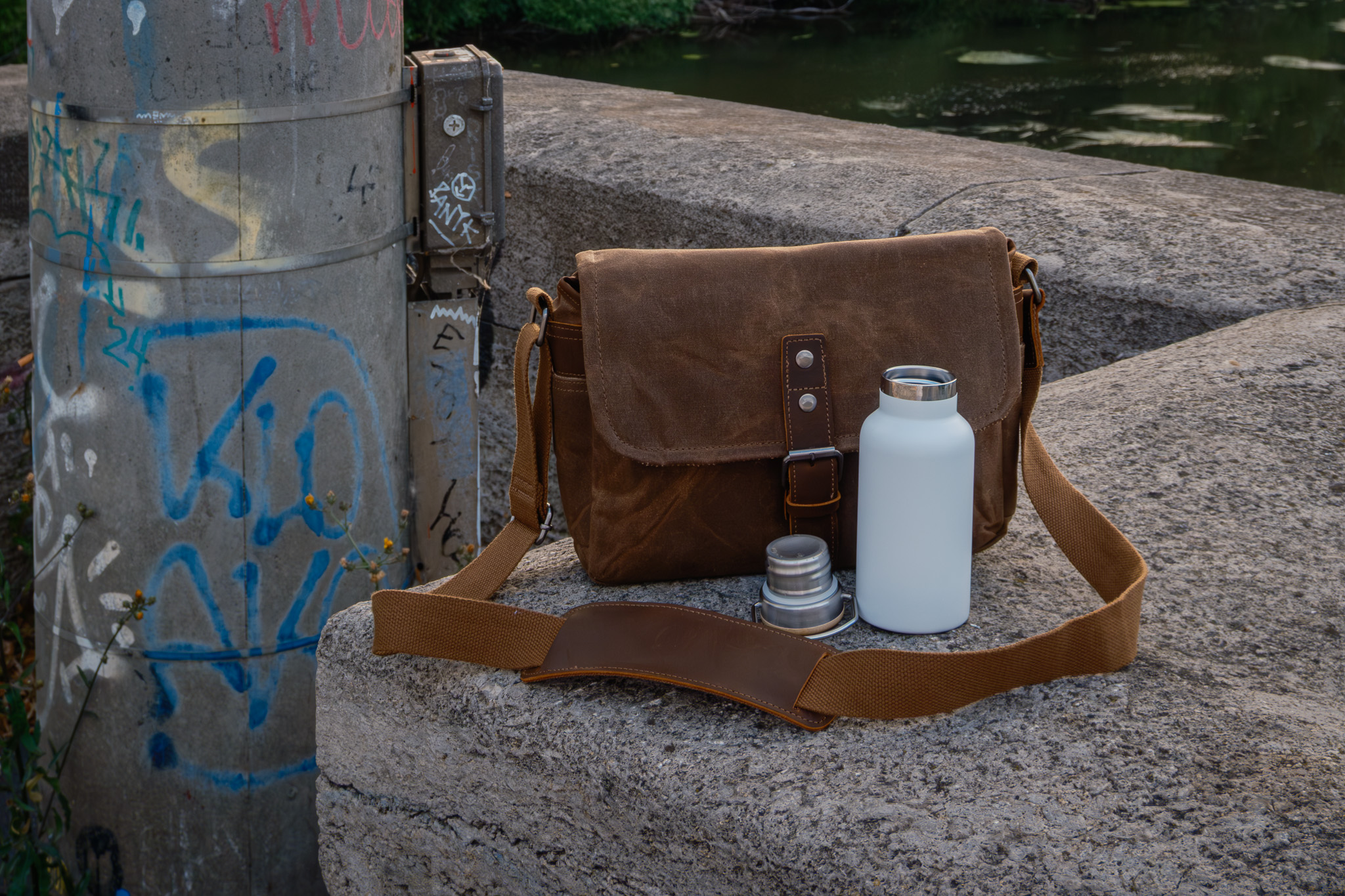 Tasche und Flasche